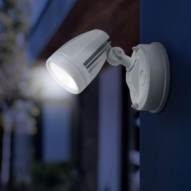 ILLUME 10w LED IP44 White Single Spotlight