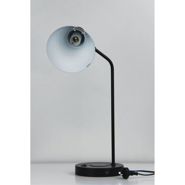Targa Desk Lamp Black With USB Black